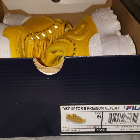 Fila disruptor sneakers - Picture 3 of 4